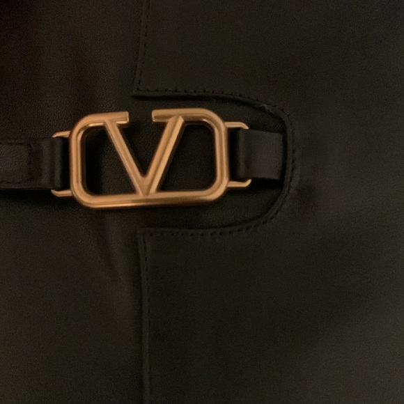 Replica Valentino Garavani  leather logo boots - Picture 4 of 15